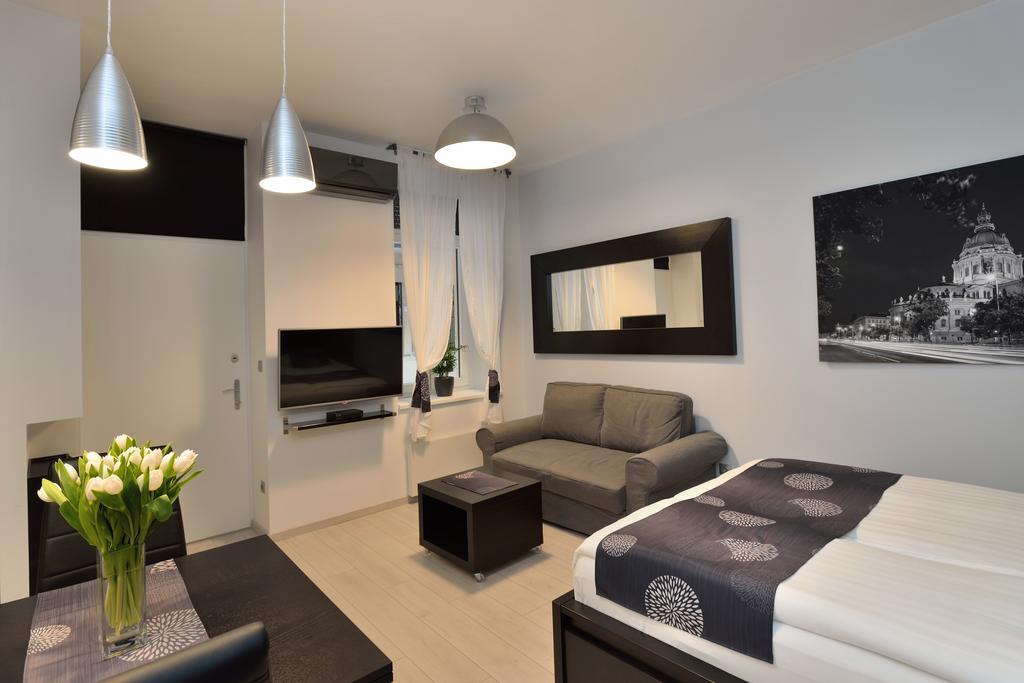 Urban Spirit Apartment Βουδαπέστη Δωμάτιο φωτογραφία
